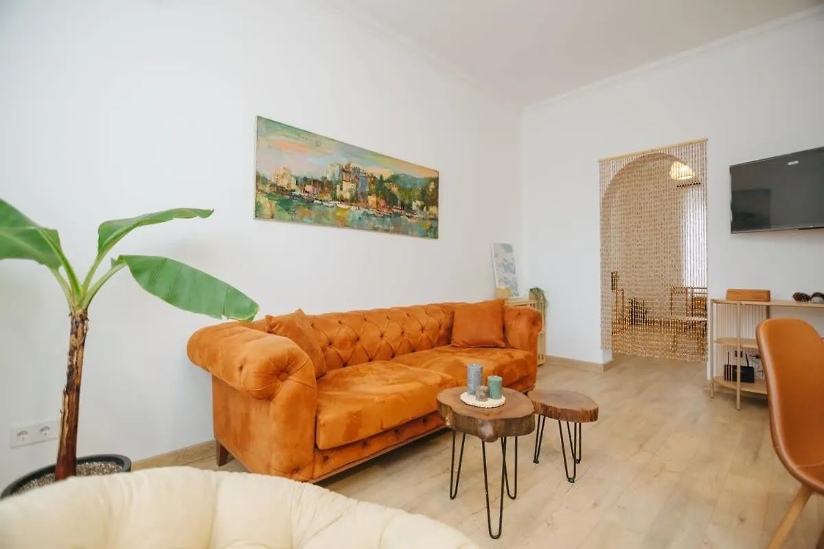 Apartment Stylish Apt In Batumi